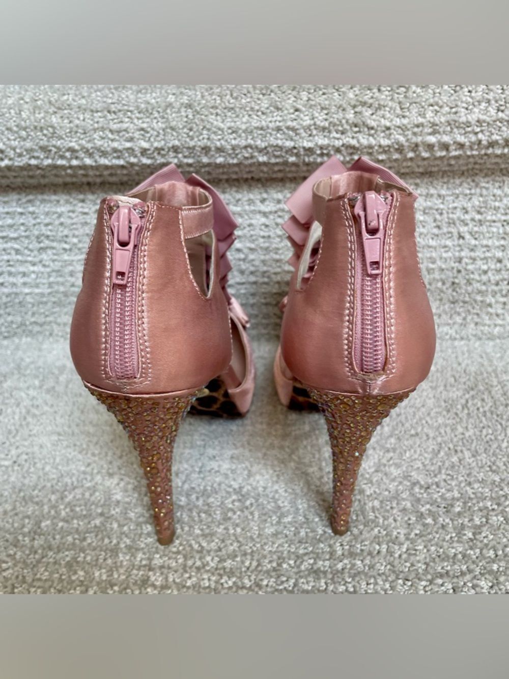 Vintage Y2K Betsey Johnson Blush Pink Satin Rhinestone Platform High Heels 9M - Picture 5 of 13